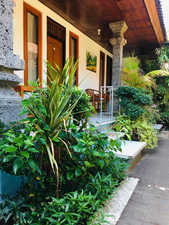 Appartement Nadialit à Seminyak Extérieur photo